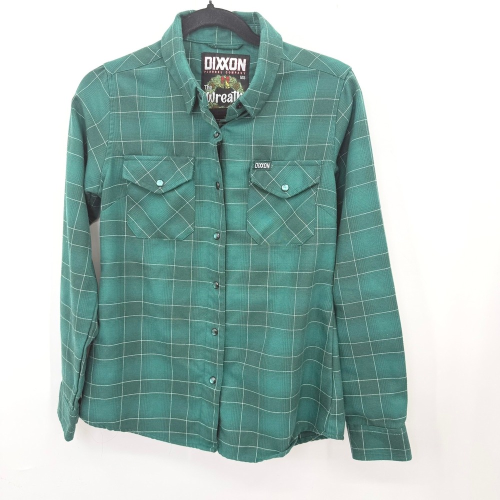 Dixxon Flannel Company The Wreath Shirt Women S Green Plaid Holiday Streetwear